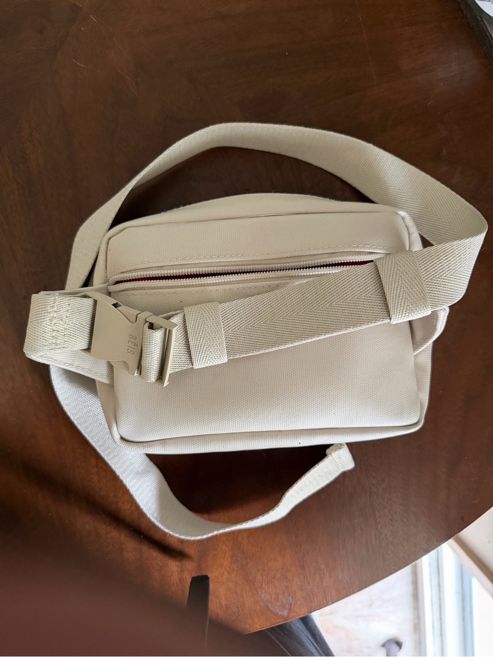 Beis x Lonely Ghost Crossbody Bag - Picture 6 of 7